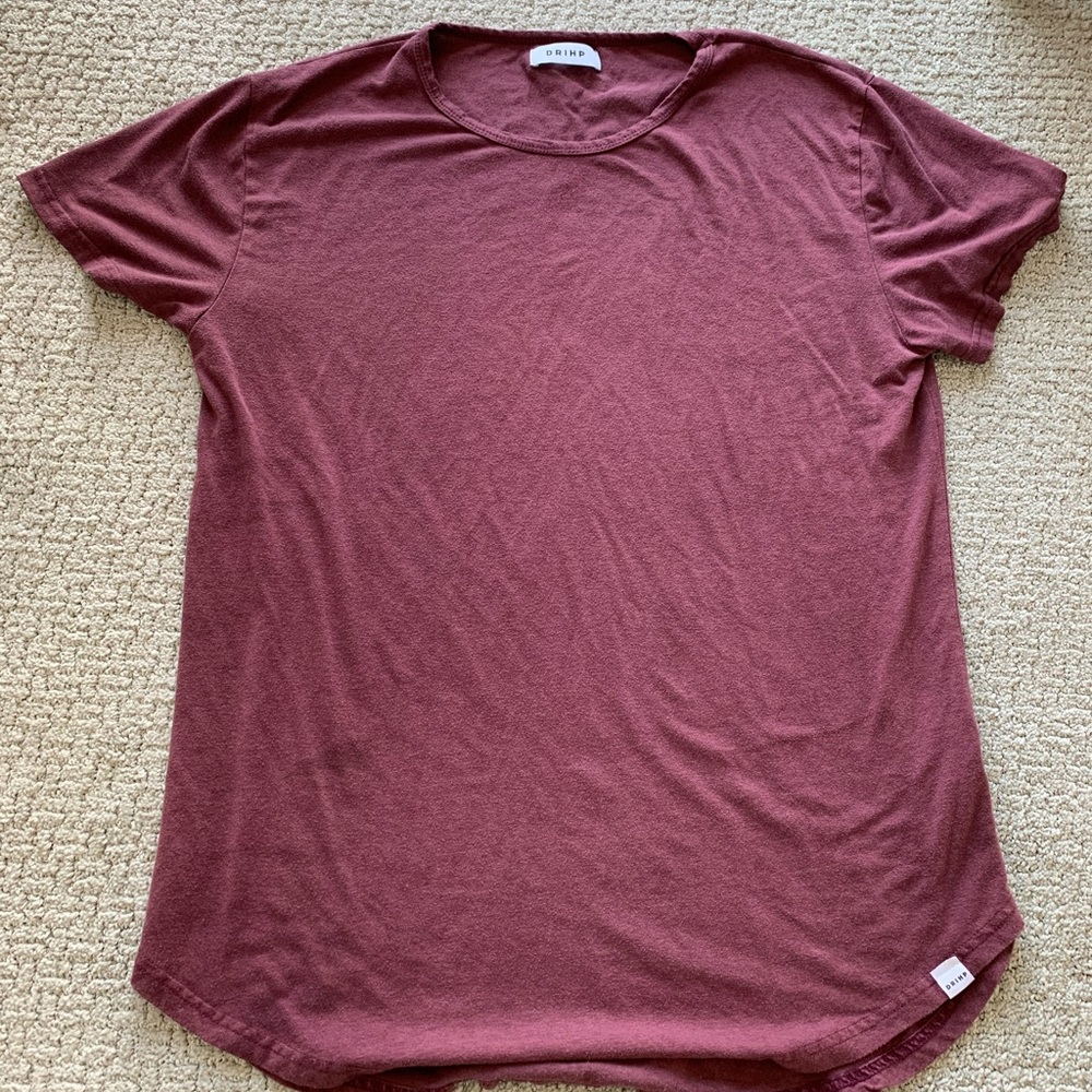 EUC maroon Drihp shirt